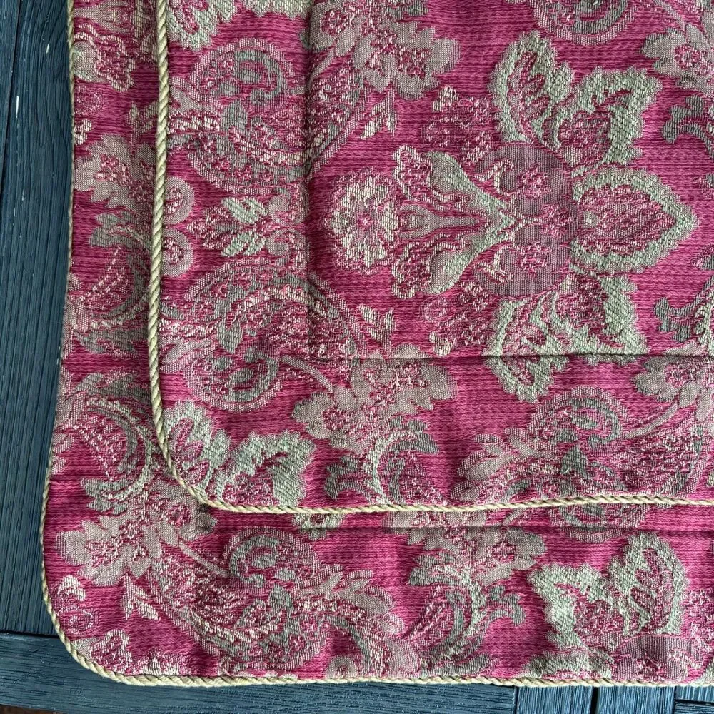 Croscill Shams Set of 2 Bellisima Red Gold Paisley Medallion King Pillow 38”x24”